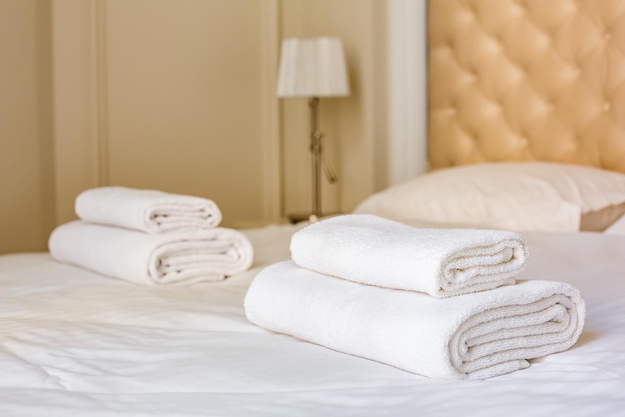 Leogrand Deluxe Apartments On Doroshenka 17 Λβιβ Εξωτερικό φωτογραφία