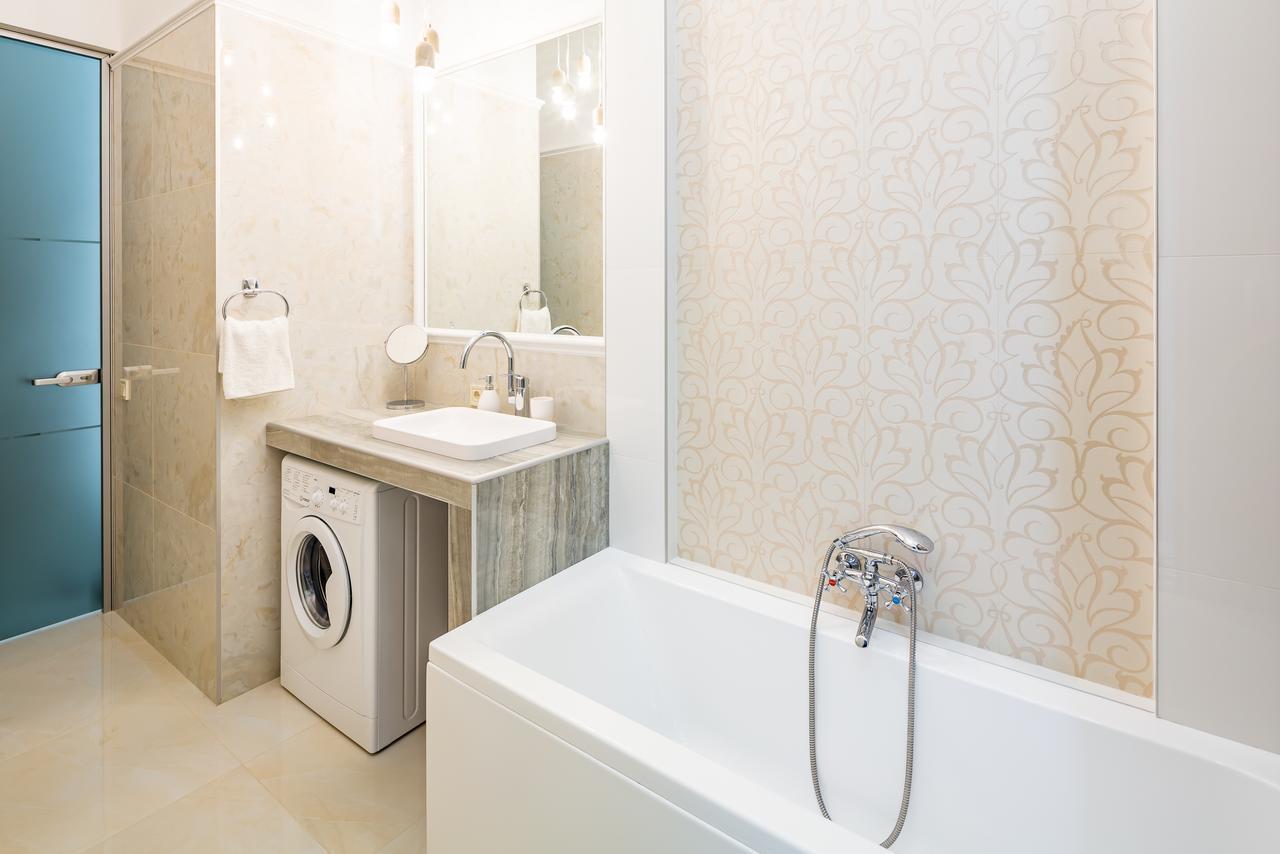 Leogrand Deluxe Apartments On Doroshenka 17 Λβιβ Εξωτερικό φωτογραφία