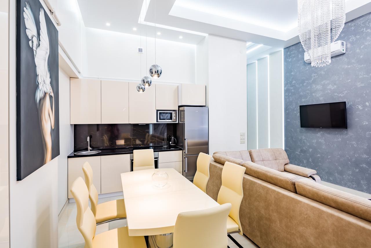 Leogrand Deluxe Apartments On Doroshenka 17 Λβιβ Εξωτερικό φωτογραφία
