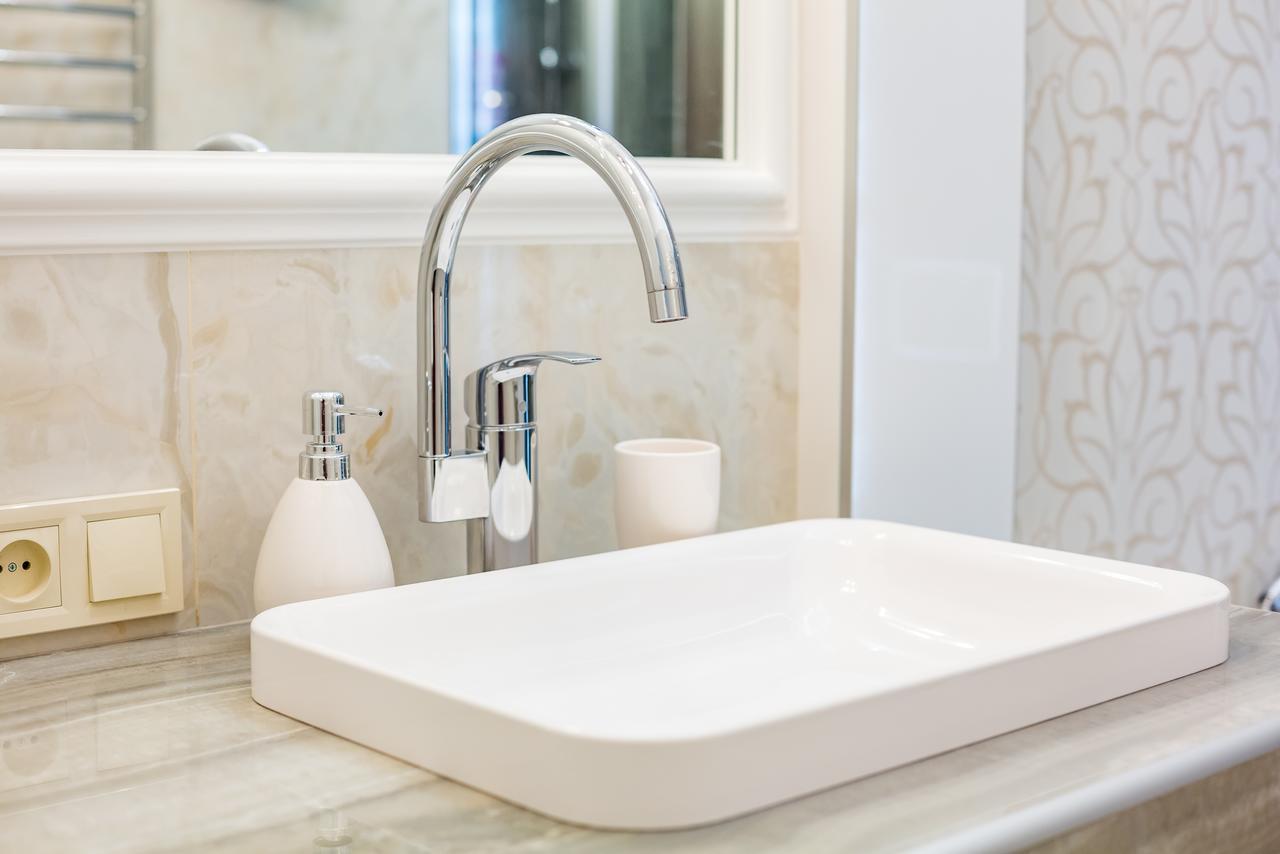 Leogrand Deluxe Apartments On Doroshenka 17 Λβιβ Εξωτερικό φωτογραφία
